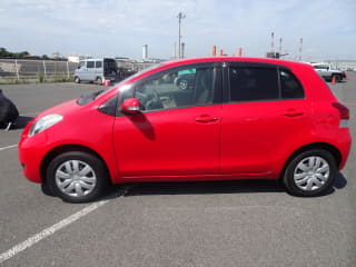2009 TOYOTA Vitz