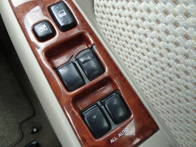 TOYOTA Raum thumbnail 44