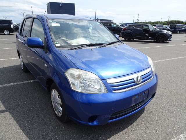 TOYOTA Raum thumbnail 7