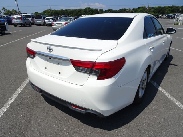 TOYOTA Mark X thumbnail 5