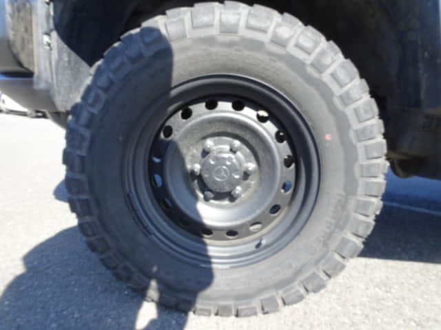 TOYOTA FJ Cruiser thumbnail 9