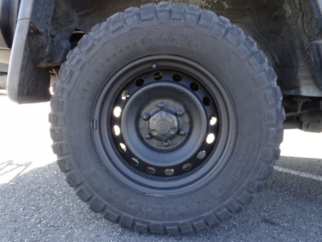 TOYOTA FJ Cruiser thumbnail 11