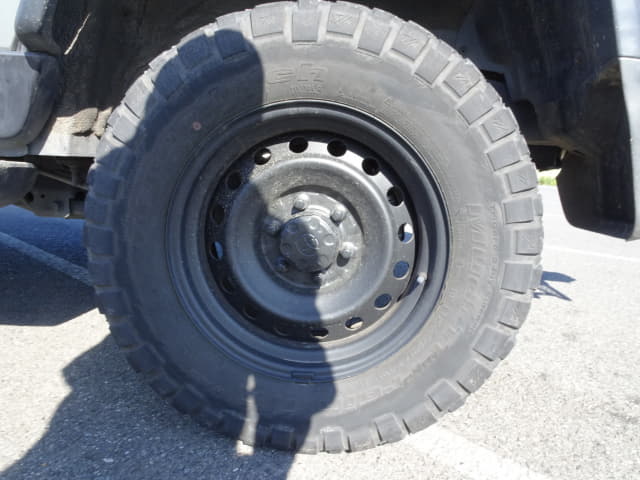 TOYOTA FJ Cruiser thumbnail 10