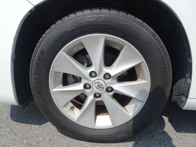 TOYOTA Alphard thumbnail 9