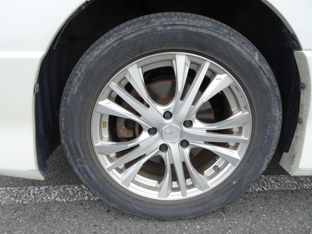 TOYOTA Alphard thumbnail 9