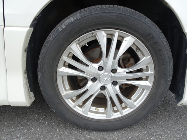 TOYOTA Alphard thumbnail 12