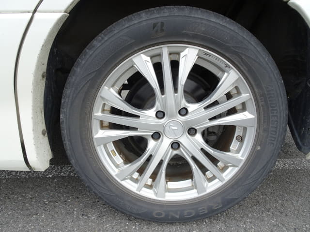 TOYOTA Alphard thumbnail 10