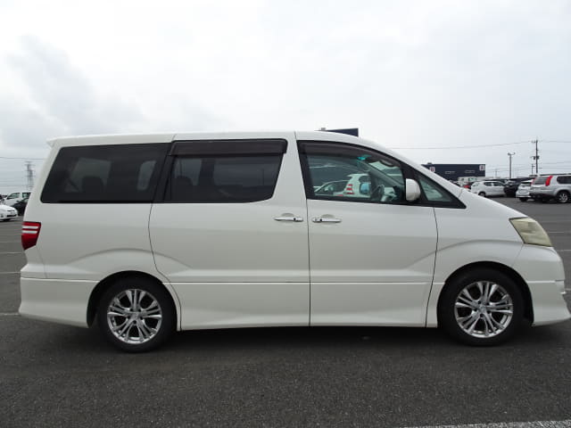 TOYOTA Alphard thumbnail 6
