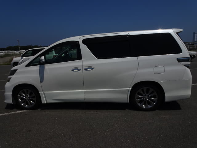 TOYOTA Vellfire thumbnail 2