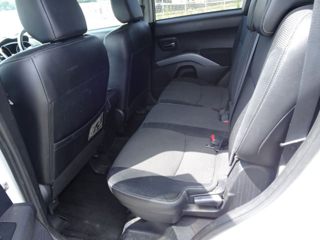 MITSUBISHI Outlander thumbnail 27