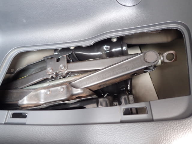 TOYOTA Vanguard thumbnail 29