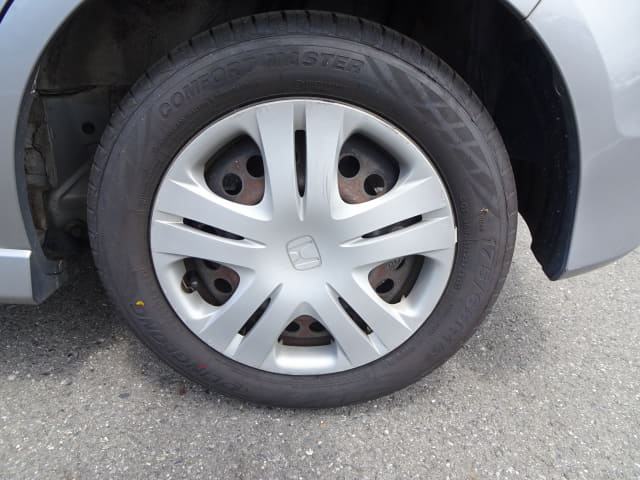 HONDA Fit thumbnail 10