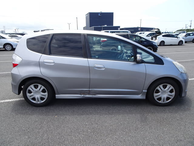 HONDA Fit thumbnail 6