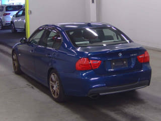 2011 BMW 3 Series