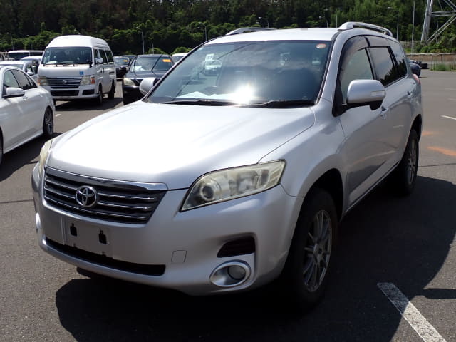 TOYOTA Vanguard