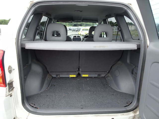 TOYOTA RAV4 thumbnail 28