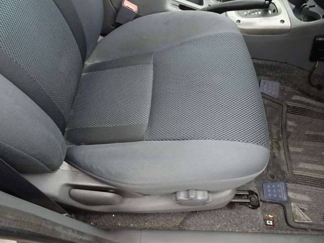 TOYOTA RAV4 thumbnail 43