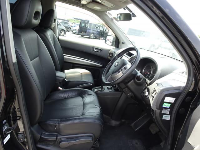 NISSAN X-Trail thumbnail 25