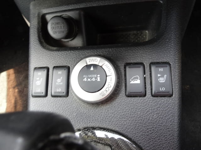 NISSAN X-Trail thumbnail 44