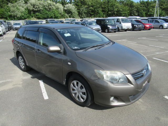 TOYOTA Corolla Fielder thumbnail 7