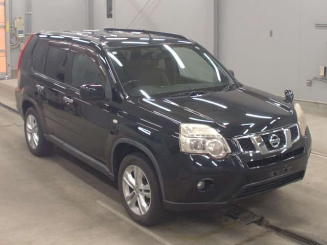 NISSAN X-Trail thumbnail 6