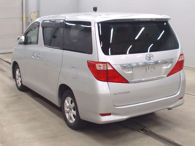 TOYOTA Alphard thumbnail 7