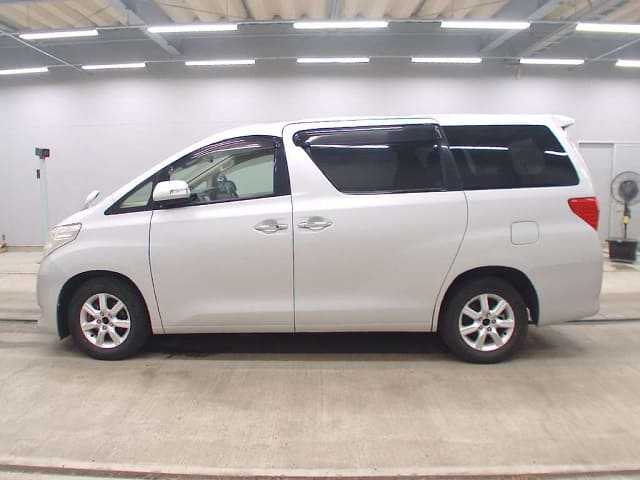TOYOTA Alphard thumbnail 5