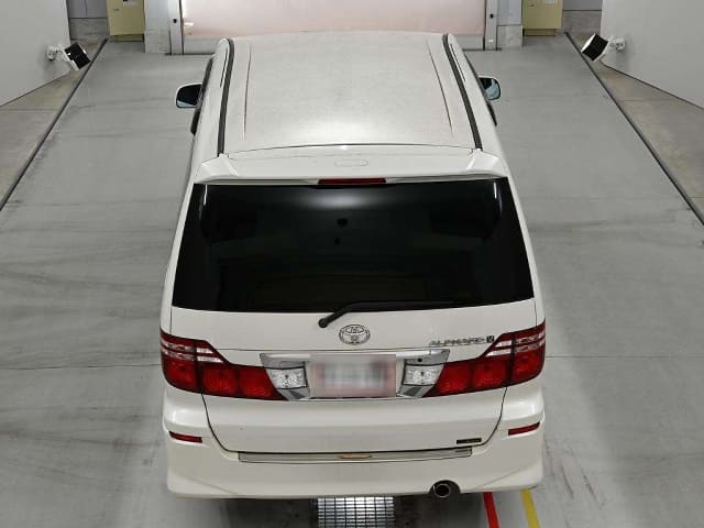 TOYOTA Alphard thumbnail 8
