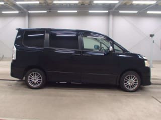 2009 TOYOTA Voxy
