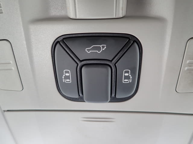 TOYOTA Vellfire thumbnail 47