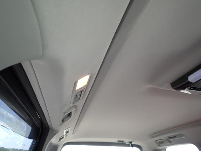TOYOTA Vellfire thumbnail 24