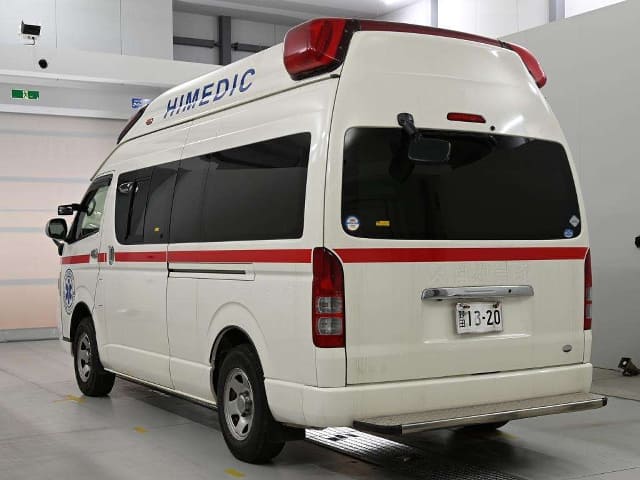 TOYOTA Hiace Commuter thumbnail 8