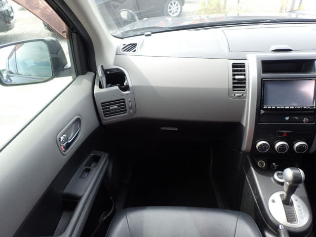 NISSAN X-Trail thumbnail 33