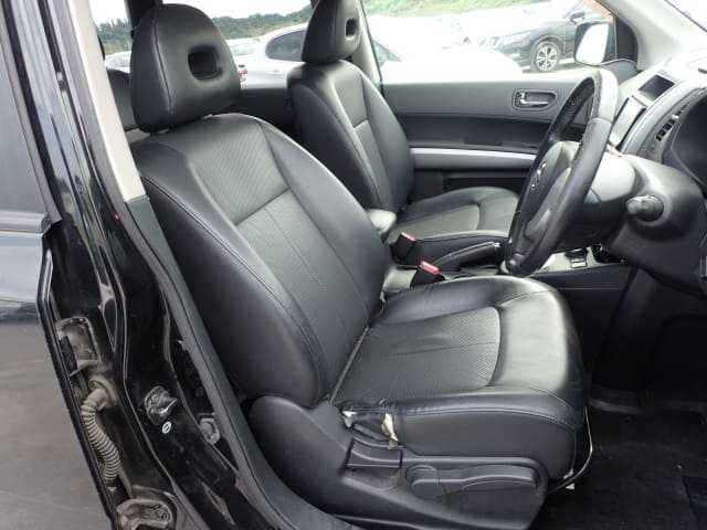 NISSAN X-Trail thumbnail 25