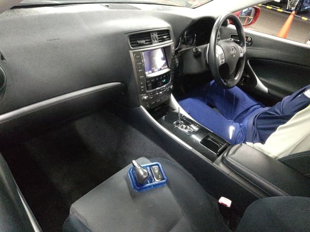 LEXUS IS thumbnail 53