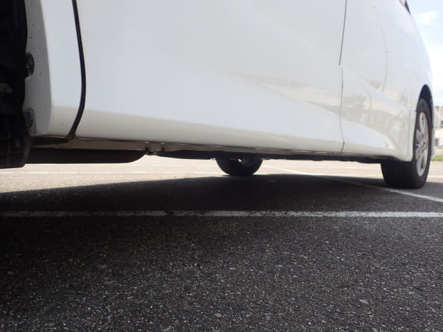 TOYOTA Voxy thumbnail 21