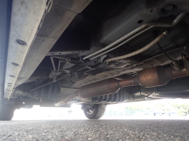 TOYOTA Voxy thumbnail 23