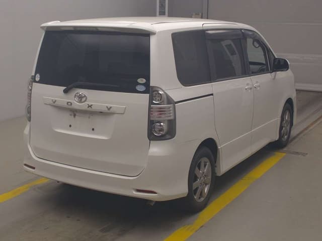 TOYOTA Voxy thumbnail 51