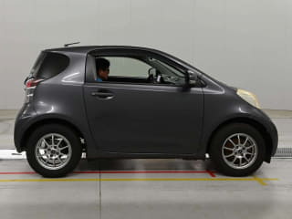 2011 TOYOTA IQ