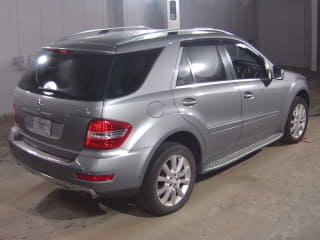 2011 MERCEDES-BENZ M-Class