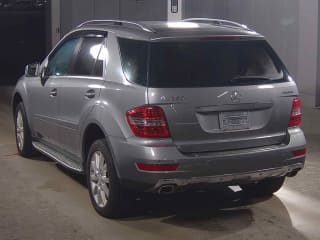 2011 MERCEDES-BENZ M-Class