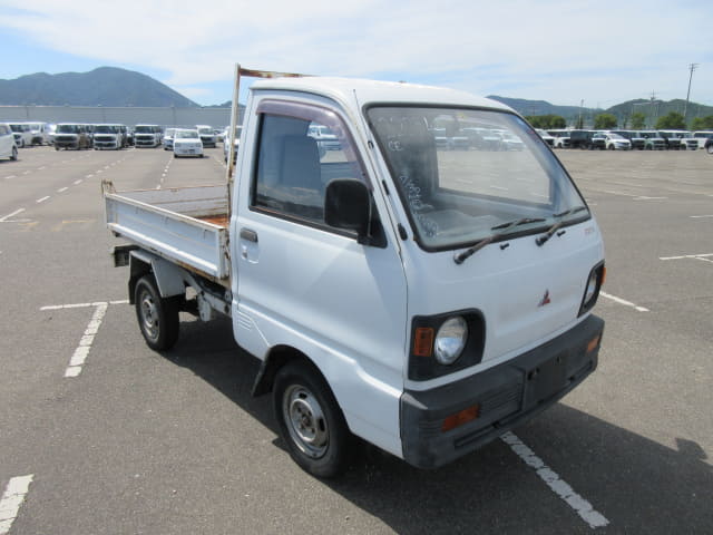 MITSUBISHI Minicab Truck thumbnail 11