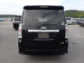 2009 TOYOTA Voxy