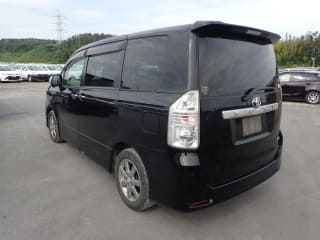 2009 TOYOTA Voxy