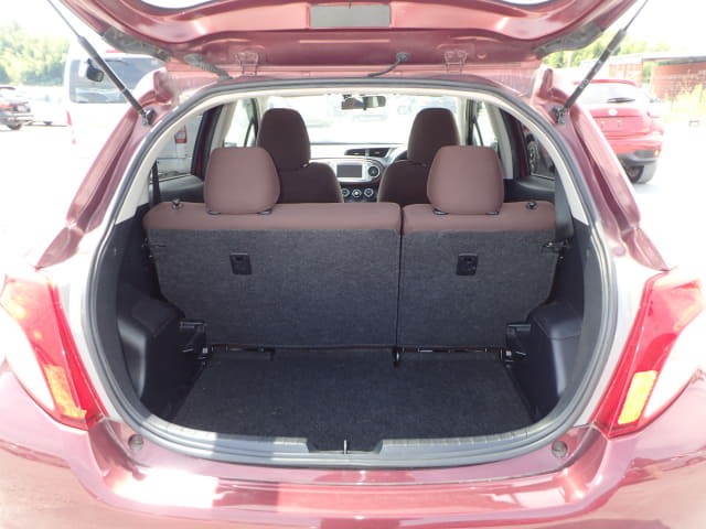TOYOTA Vitz thumbnail 28