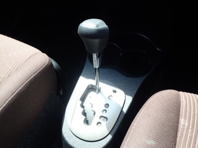 TOYOTA Vitz thumbnail 36