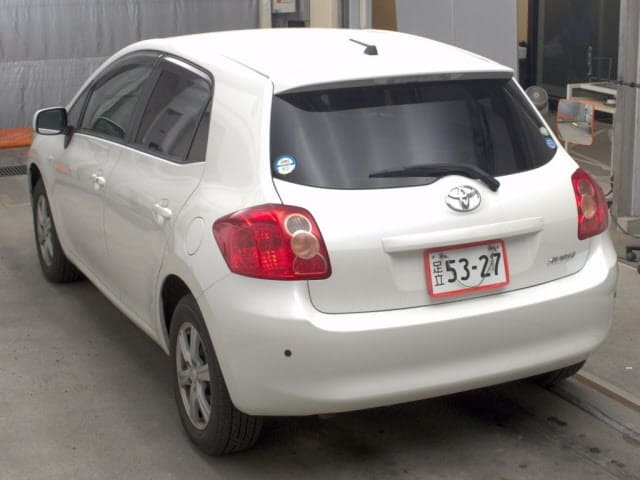 TOYOTA Auris thumbnail 2