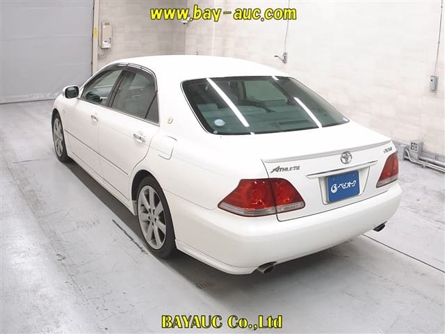 TOYOTA Crown thumbnail 2