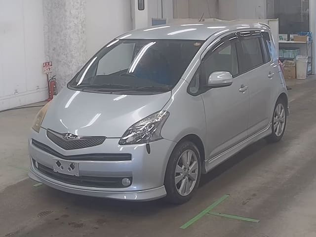 TOYOTA Ractis thumbnail 45