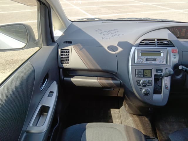 TOYOTA Ractis thumbnail 32